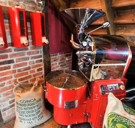 Hotel & Zur Linde 3*