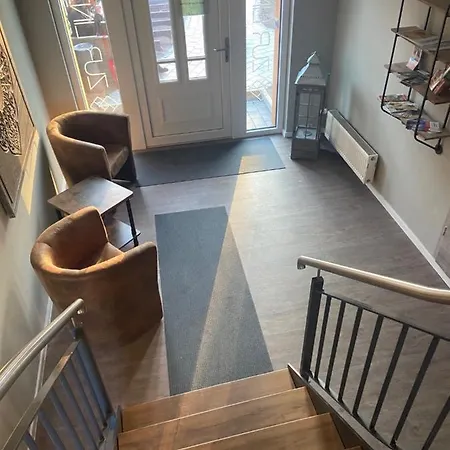 & Zur Linde Middelhagen