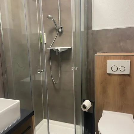 Hotell & Zur Linde