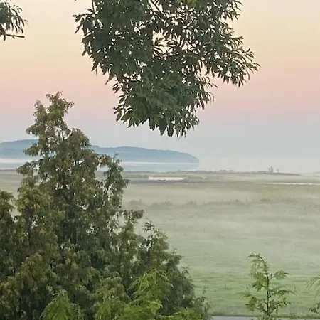 Hotel & Zur Linde Middelhagen