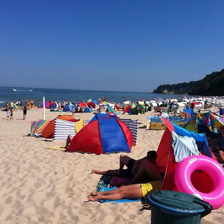 Hotel & Zur Linde Middelhagen