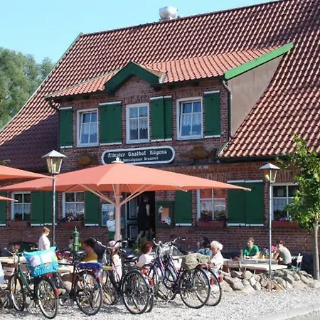 & Zur Linde Hotel