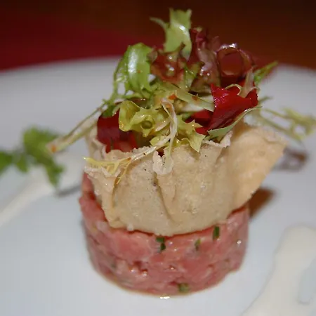 & Zur Linde Middelhagen