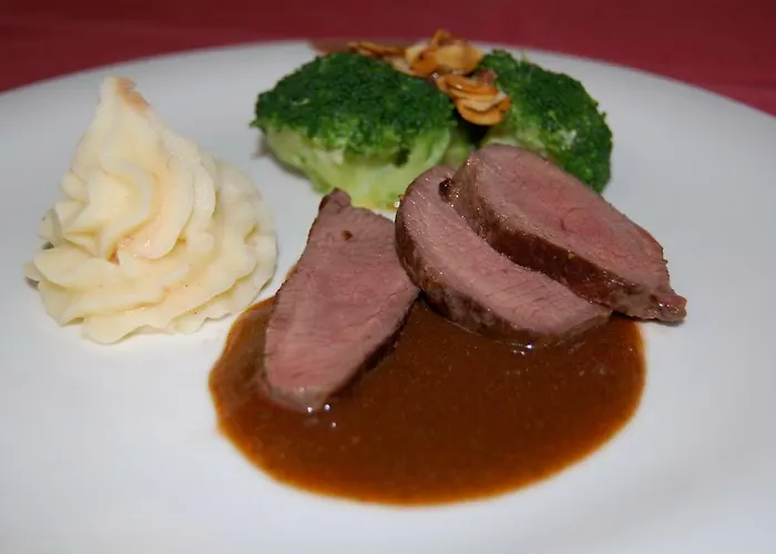 & Zur Linde Middelhagen